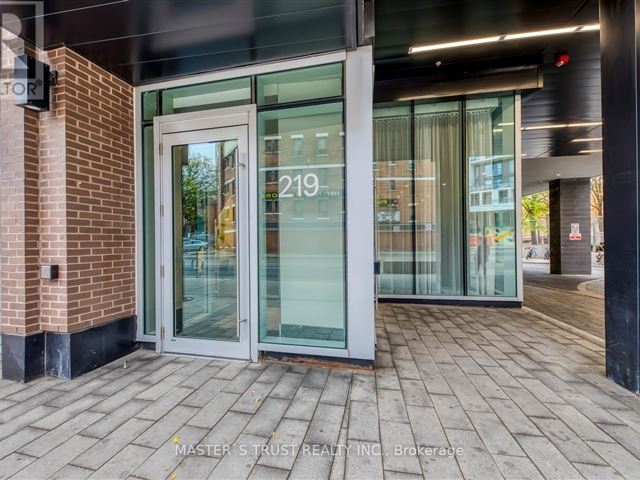 in.DE Condos - 1901 219 Dundas Street East - photo 2