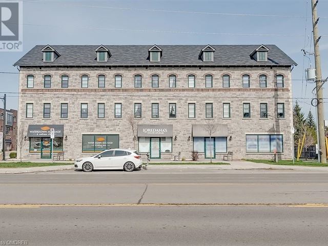 219 Dundas Street East Condos - 6 219 Dundas Street East - photo 2