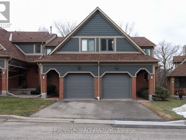 Eagle Ridge - 85 2199 Burnhamthorpe Road West - photo 1