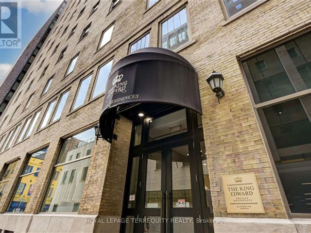 King Edward Private Residences - 332 37 King Street East - photo 2