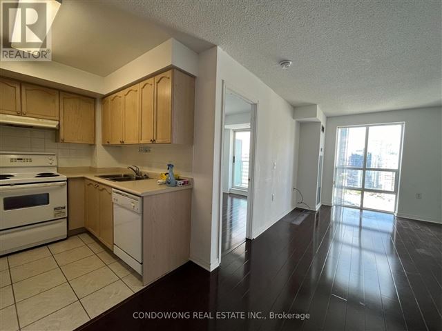 Princess Place 111 - 2305 22 Olive Avenue - photo 1