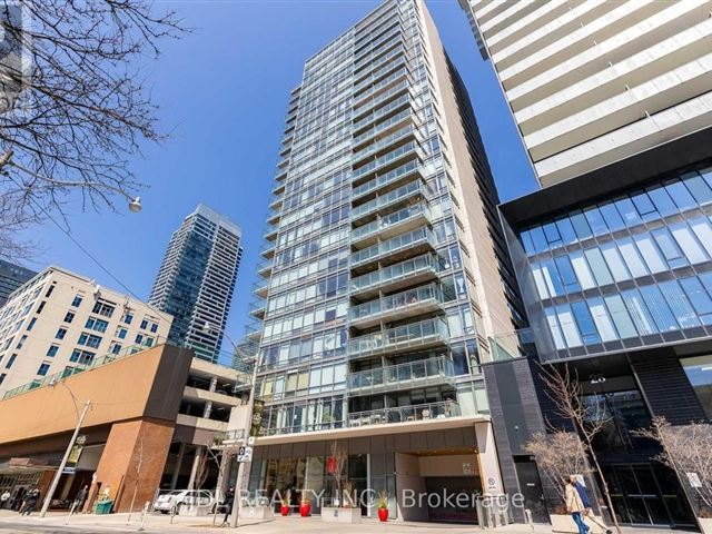 22 Condominiums - 1607 22 Wellesley Street East - photo 2