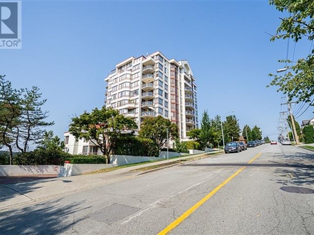 Queen's Cove - 505 220 Eleventh Street - photo 3