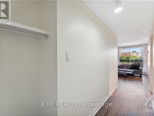 Bytown Place - 401 222 Guigues Avenue - photo 2