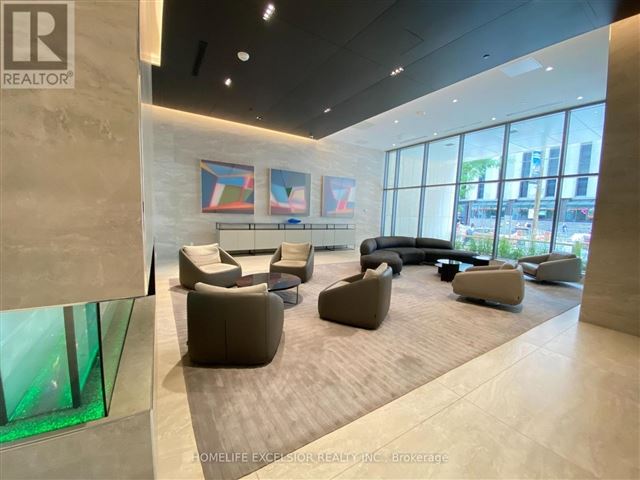 2221 Yonge Condos - 2306 2221 Yonge Street - photo 2