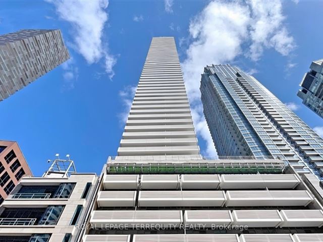 2221 Yonge Condos - 602 2221 Yonge Street - photo 2