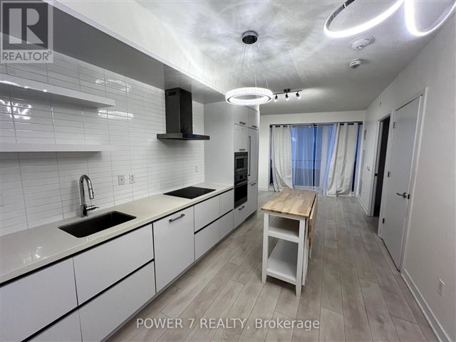 2221 Yonge Condos - 4204 2221 Yonge Street - photo 1