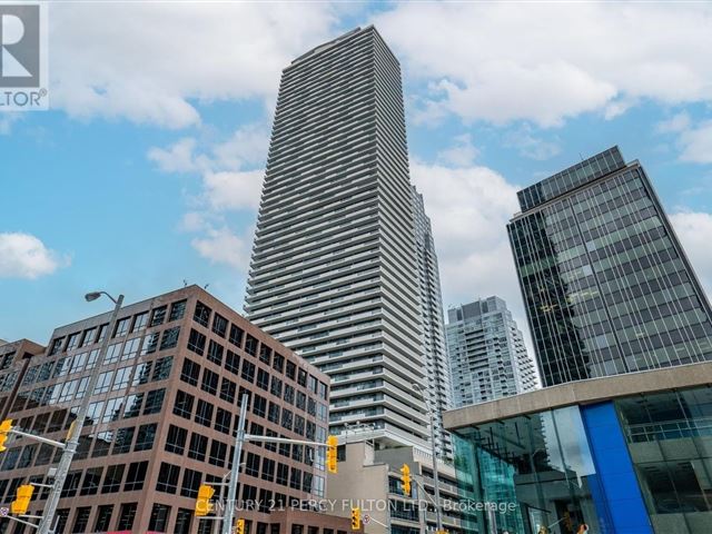 2221 Yonge Condos - 3108 2221 Yonge Street - photo 3