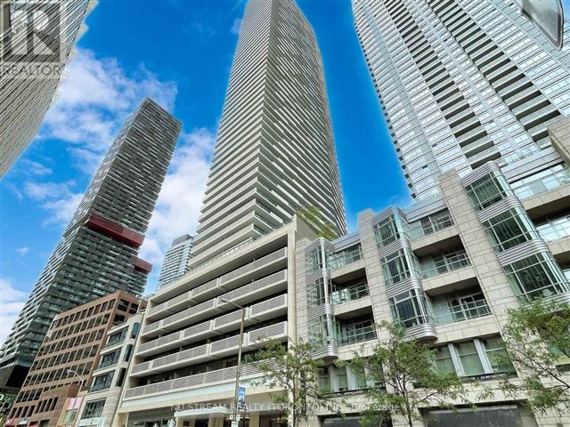 2221 Yonge Condos - 5109 2221 Yonge Street - photo 1