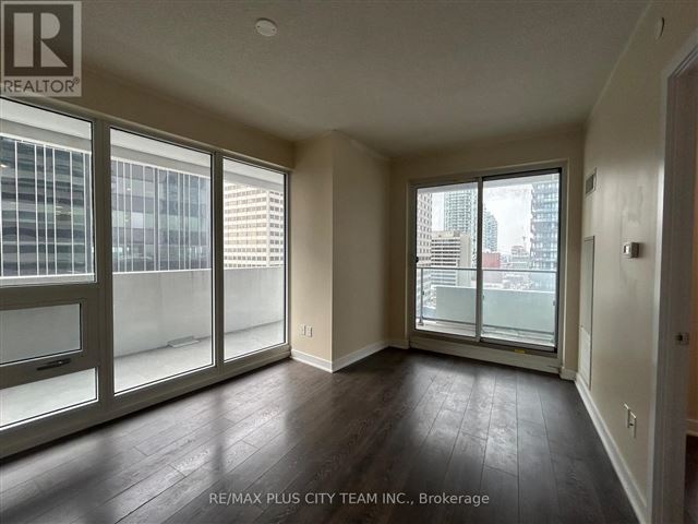 2221 Yonge Condos - 1309 2221 Yonge Street - photo 1