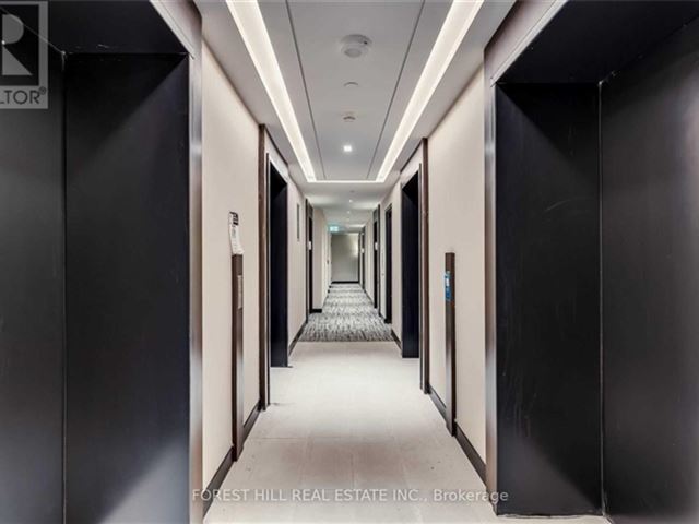 2221 Yonge Condos - 4605 2221 Yonge Street - photo 3