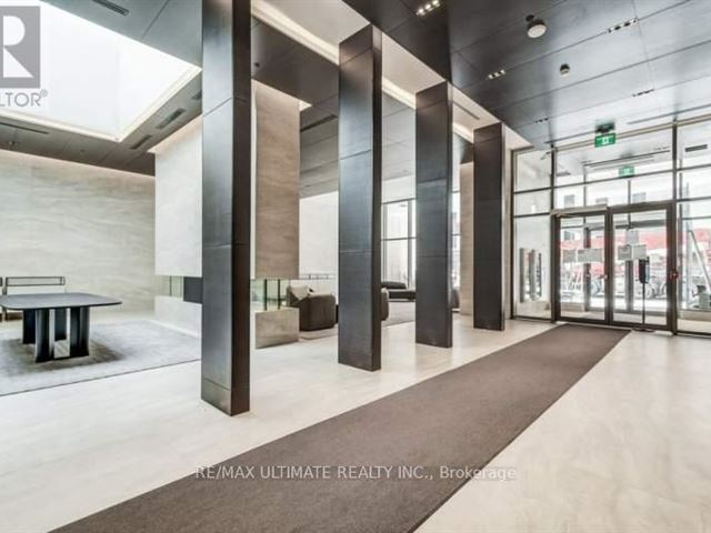 2221 Yonge Condos - 3409 2221 Yonge Street - photo 1