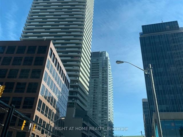 2221 Yonge Condos - 4007 2221 Yonge Street - photo 1