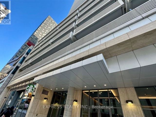 2221 Yonge Condos - 5209 2221 Yonge Street - photo 1