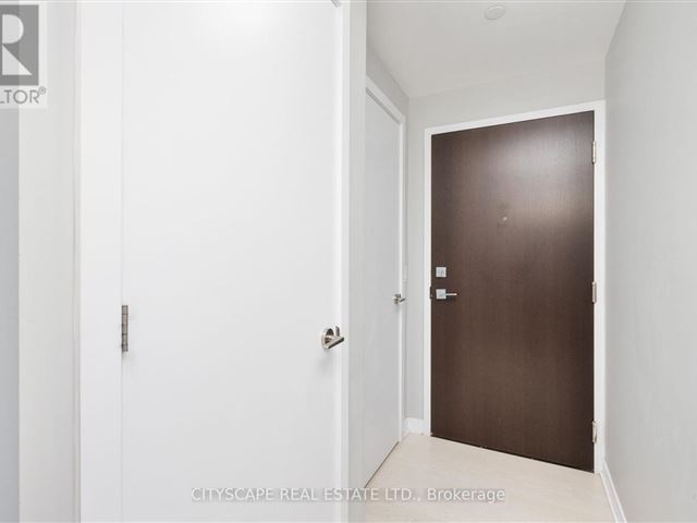 2221 Yonge Condos - 4403 2221 Yonge Street - photo 2