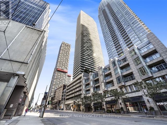 2221 Yonge Condos - 1002 2221 Yonge Street - photo 1