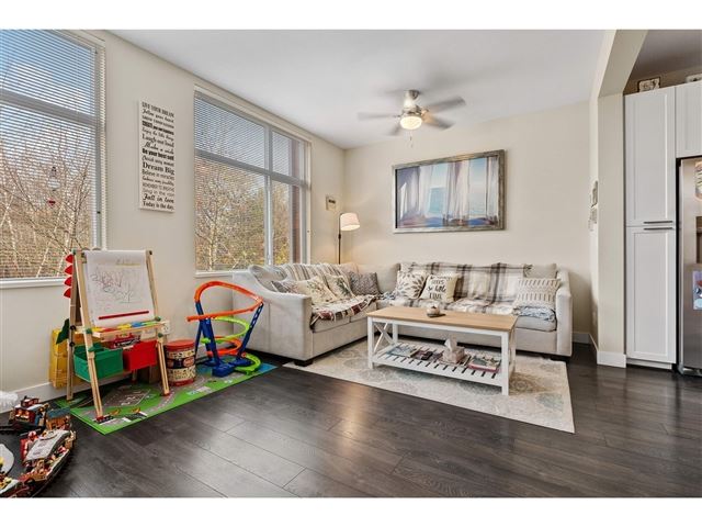 Breeze - 147 2228 162 Street - photo 2