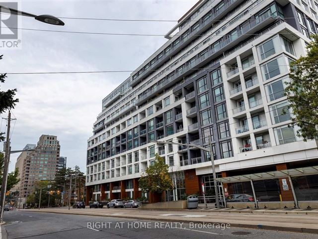 Zigg Condos - 207 223 Saint Clair Avenue West - photo 1