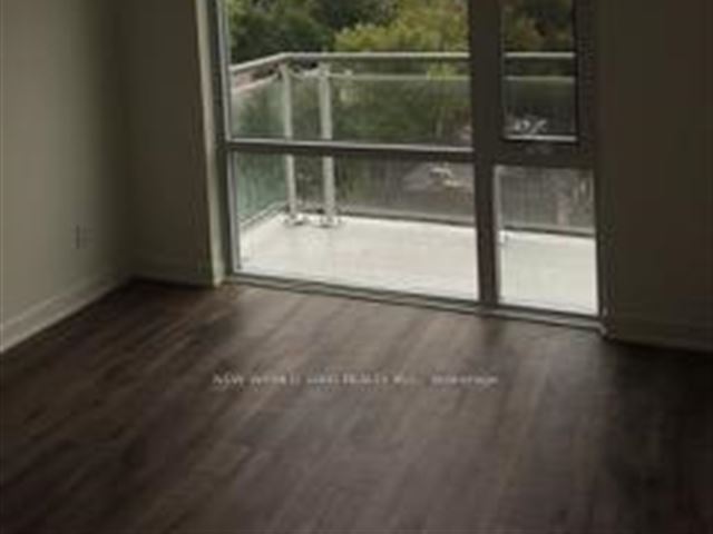 Zigg Condos - 808 223 Saint Clair Avenue West - photo 2