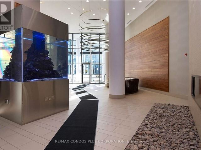 Beyond the Sea Star Tower - 1703 2230 Lake Shore Boulevard West - photo 2