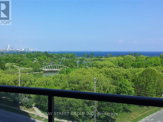 Beyond The Sea - South Tower - 607 2240 Lake Shore Boulevard West - photo 1