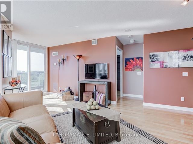 One Sherway 2 - 707 225 Sherway Gardens Road - photo 3