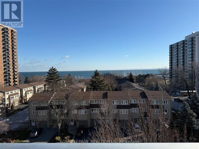 The Lighthouse - 607 2263 Marine Drive - photo 3