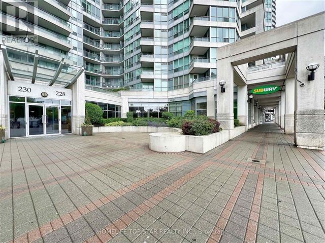 The Riviera - 1006 228 Queens Quay West - photo 2