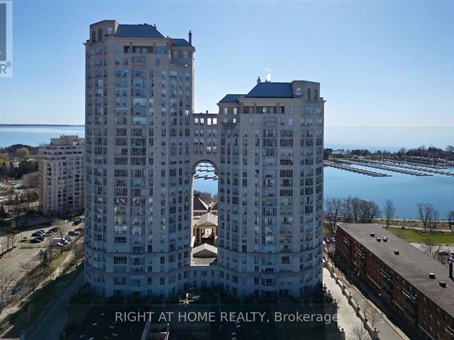 Grand Harbour - 1509 2285 Lake Shore Boulevard West - photo 2