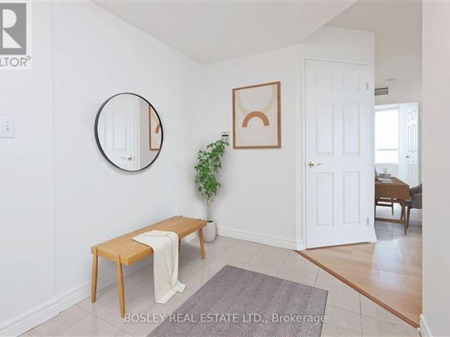 Platinum - 3605 23 Hollywood Avenue - photo 1