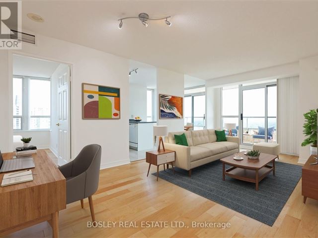 Platinum - 3605 23 Hollywood Avenue - photo 2