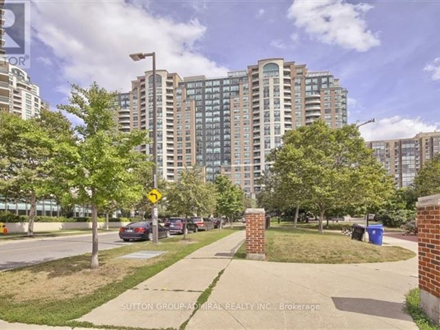 Symphony Square - lph6 23 Lorraine Drive - photo 1