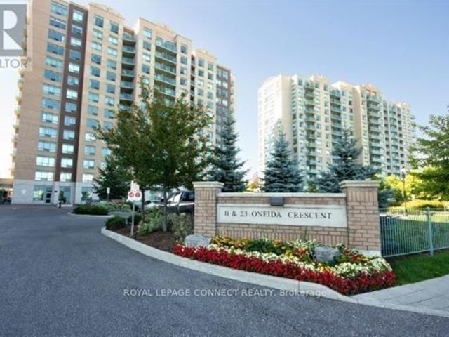 The Gates of Bayview Glen VI - 305 23 Oneida Crescent - photo 2