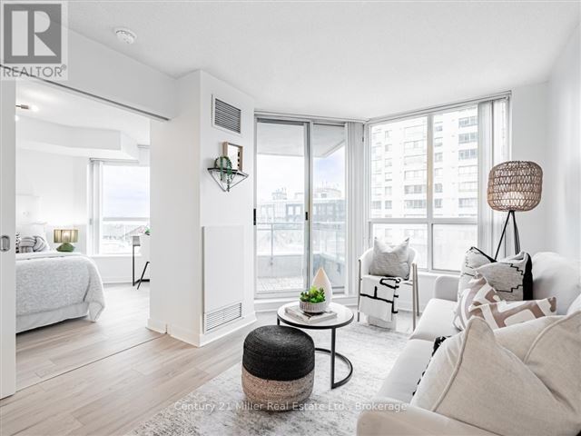 The Riviera - 628 228 Queens Quay West - photo 1