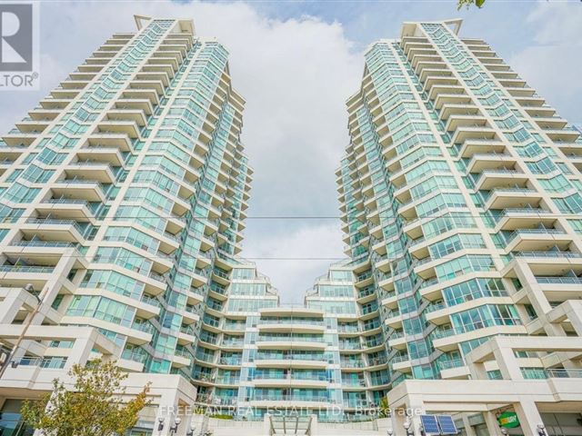 The Riviera - 620 228 Queens Quay West - photo 2