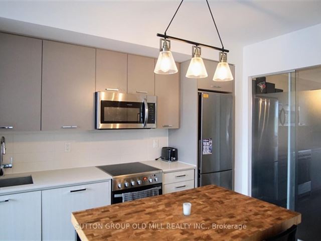 Canvas Condos - 422 2301 Danforth Avenue - photo 1