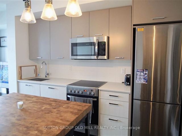 Canvas Condos - 422 2301 Danforth Avenue - photo 2