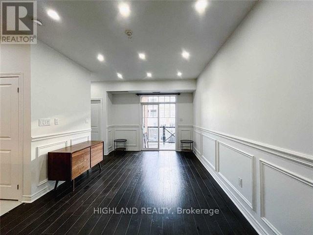 Ballantry Homes - 303 263 Georgian Drive - photo 2