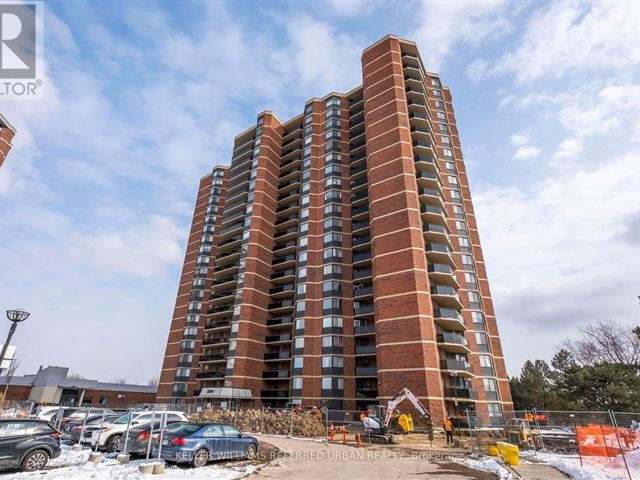 Twin Towers - 207 234 Albion Road - photo 1