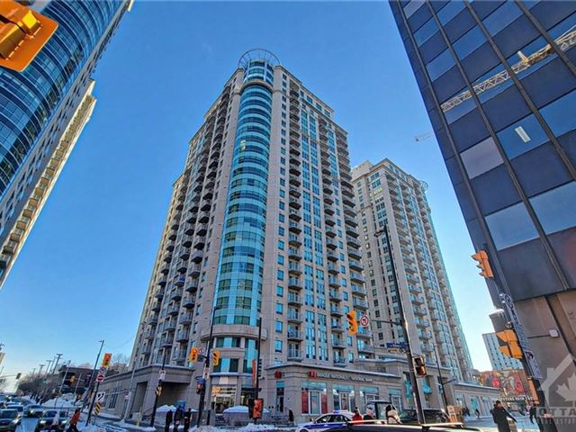 Claridge Plaza Phase 2 - 2601 234 Rideau Street - photo 1