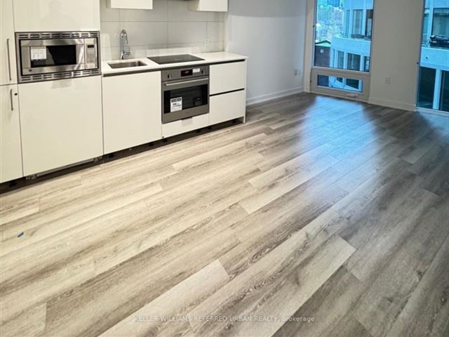 Artist's Alley Phase 2 - 605 234 Simcoe Street - photo 3