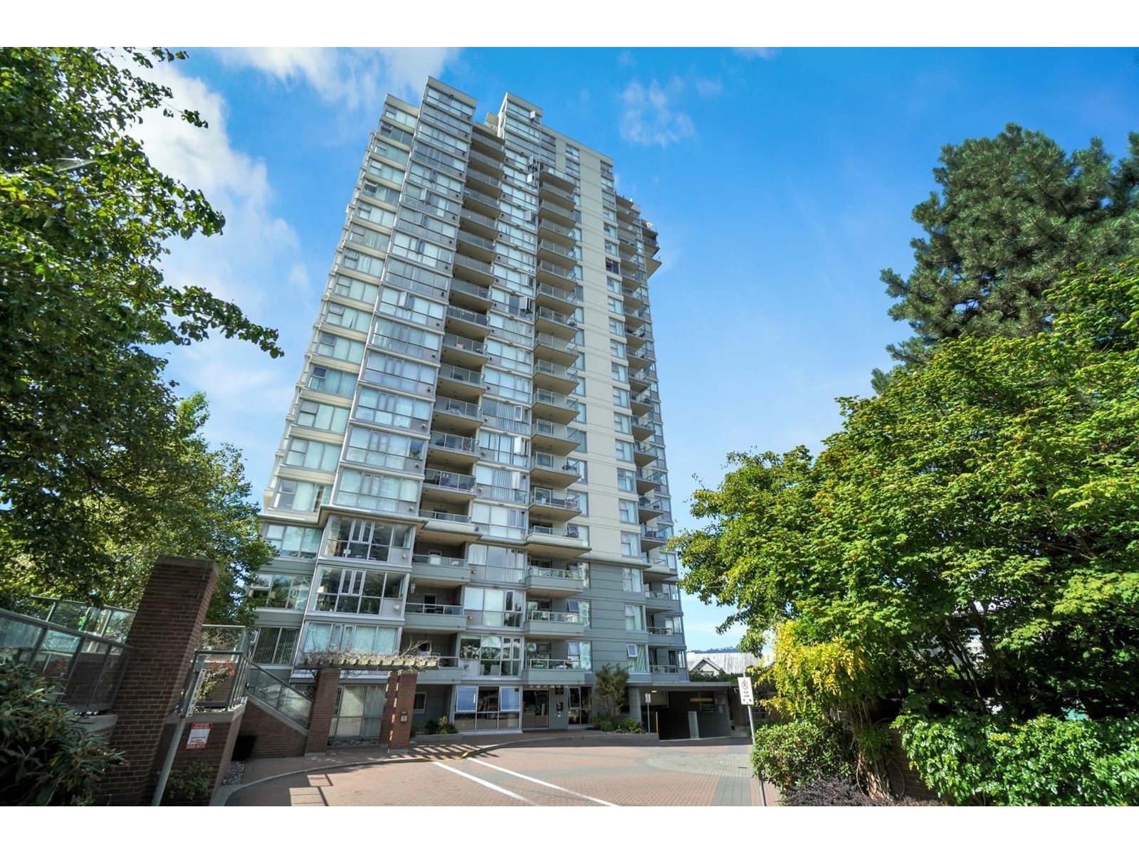 235 Guildford Way, Unit 1503, Port Moody — For sale @ $875,000 ...