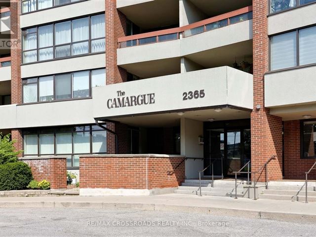 The Camargue - 910 2365 Kennedy Road - photo 1