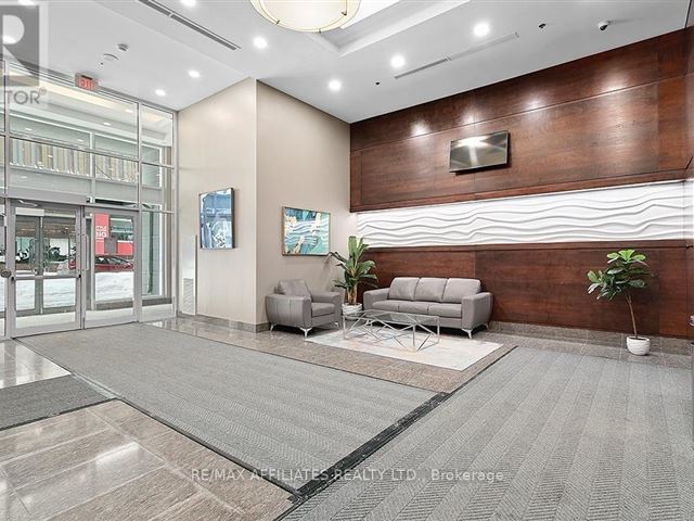 The Galleria Phase 2 - 102 238 Besserer Street - photo 2