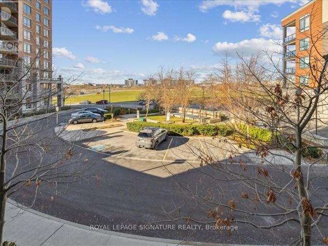 The Courtyard Residences - 208 111 Georgian Drive - photo 2