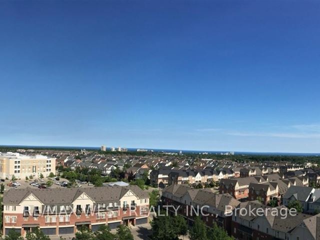 The Courtyard Residences - 1001 111 Georgian Drive - photo 2