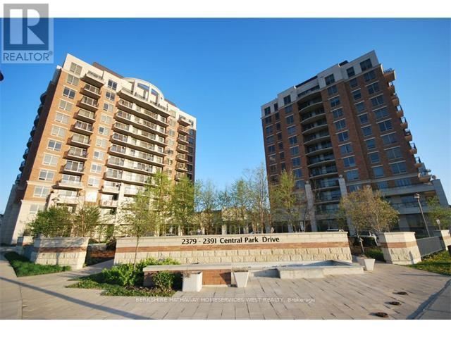 The Courtyard Residences - 802 111 Georgian Drive - photo 1