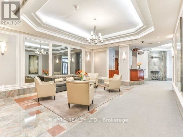 The Century Plaza - 2310 24 Wellesley Street West - photo 3