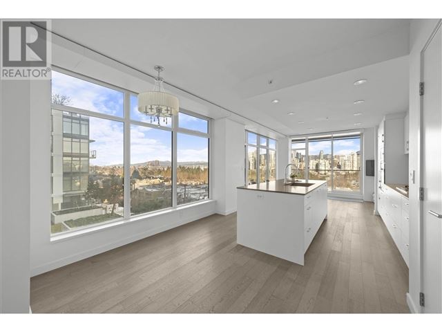 700 West 8th - 703 728 8th Avenue West - photo 2