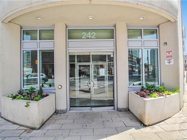 Claridge Plaza Phase 3 - 506 242 Rideau Street - photo 3